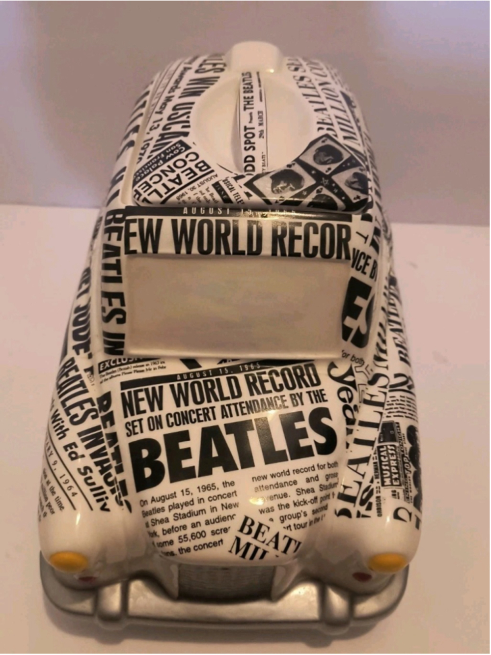 VTG 1999 Vandor The Beatles Newspaper Taxi Cookie Jar Limited Edtion #2002/10000